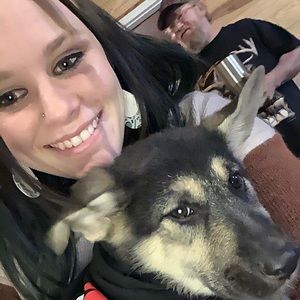 Meet your Posher, Katrina